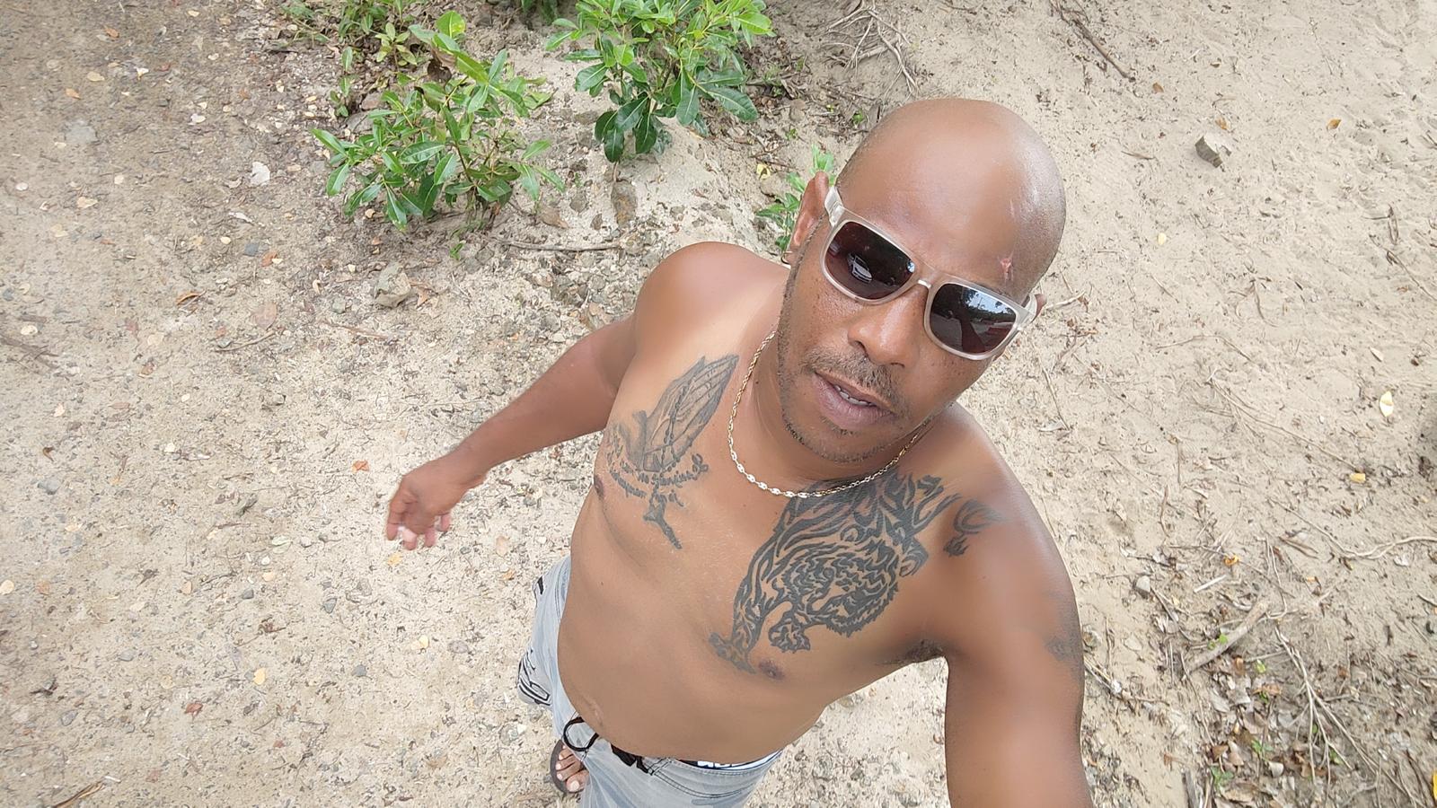 Profil de Romuald, 52 ans, Escorte à Cinqfontaines