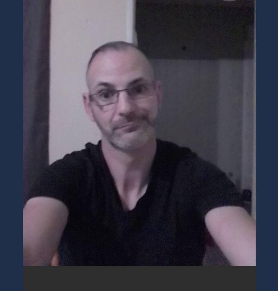 Profil de Devon, 46 ans, Escorte à Surré