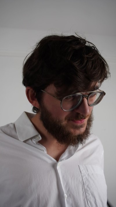 Profil de Graham, 23 ans, Escorte à Mecher