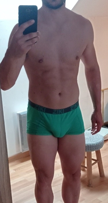 Profil de Bajram, 39 ans, Escorte à Rosport