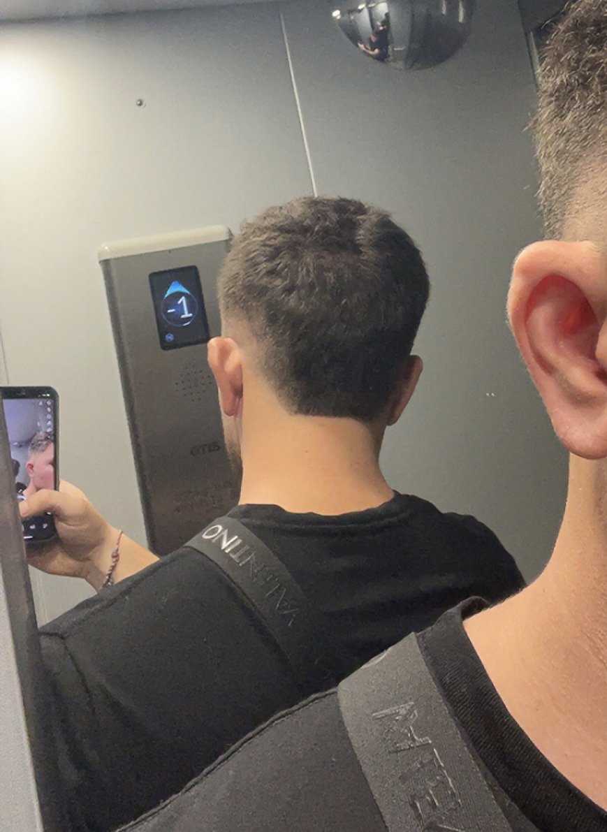 Profil de Oumarou, 24 ans, Escorte à Holler