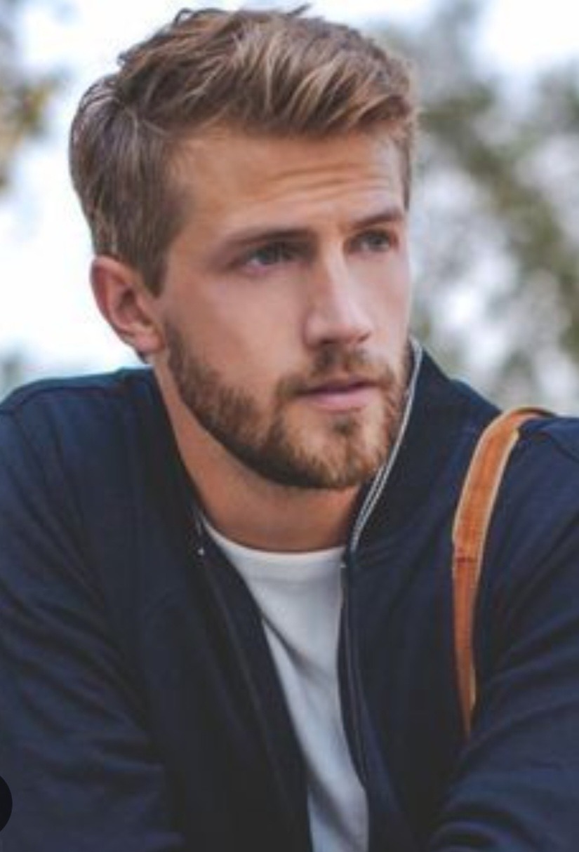 Profil de Ernest, 31 ans, Escorte à Flaxweiler