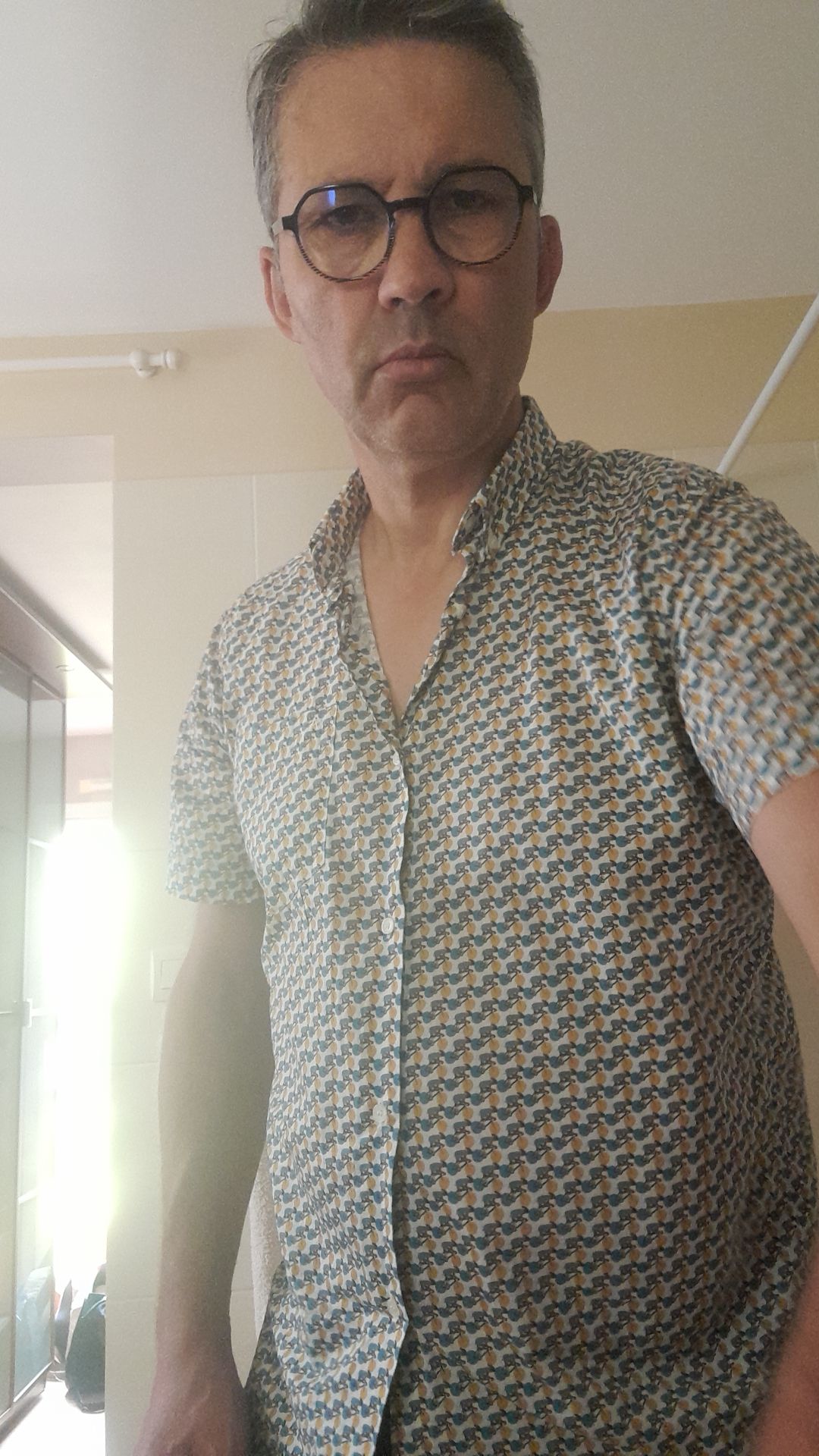 Profil de Henrique, 55 ans, Escorte à Mecher