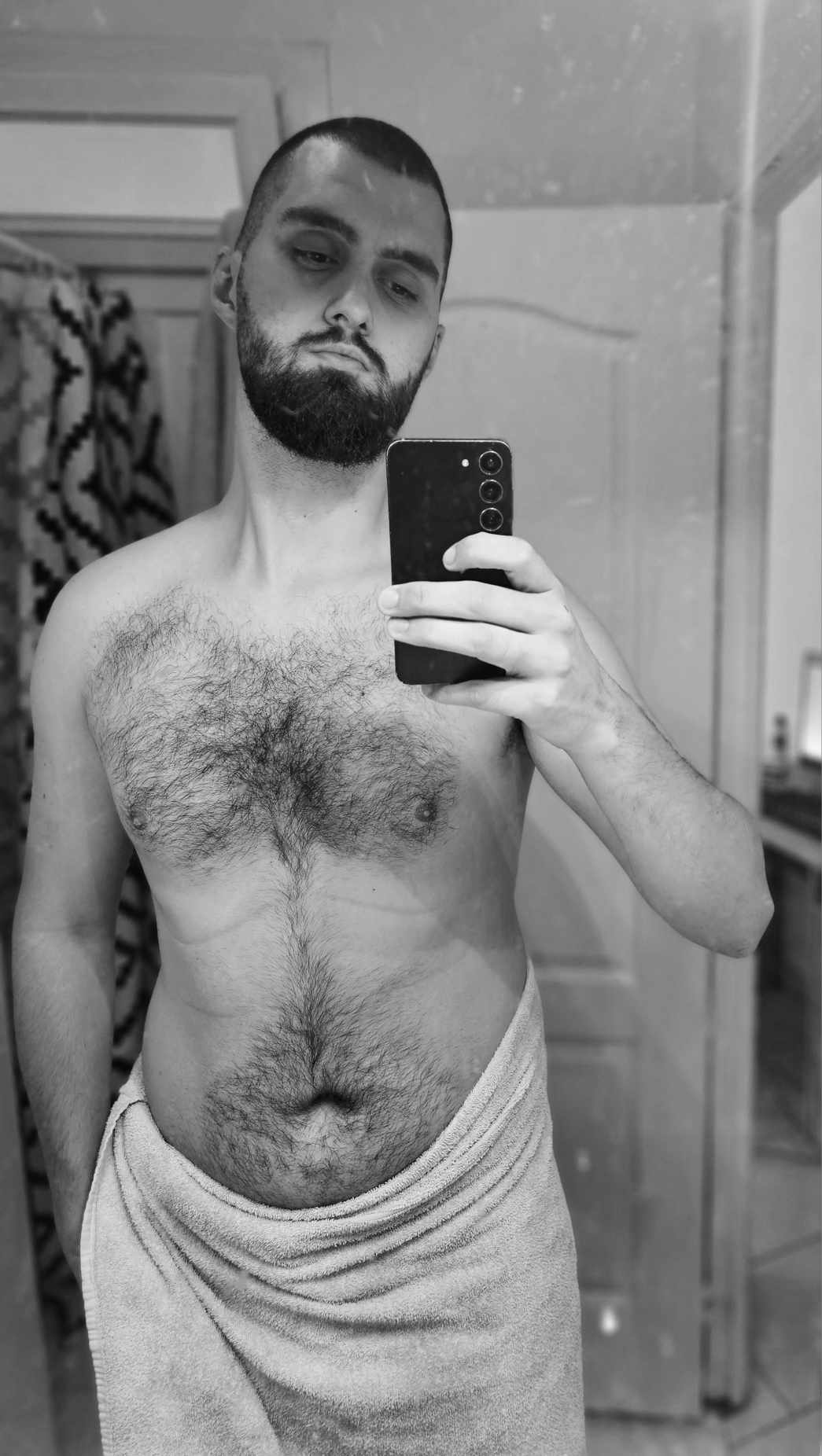 Profil de Berzan, 29 ans, Escorte à Allerborn