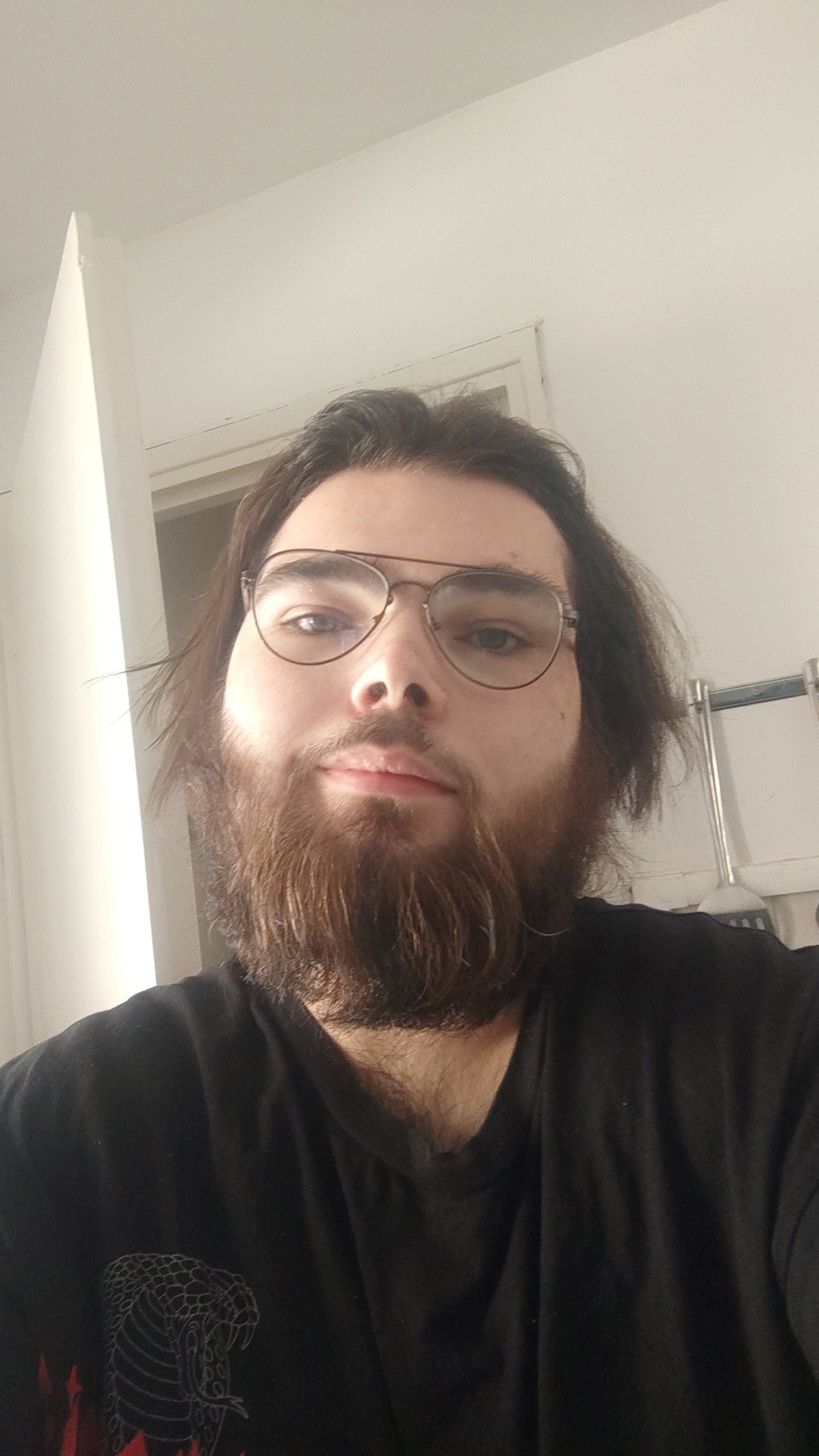 Profil de Houssam, 22 ans, Escorte à Colbette