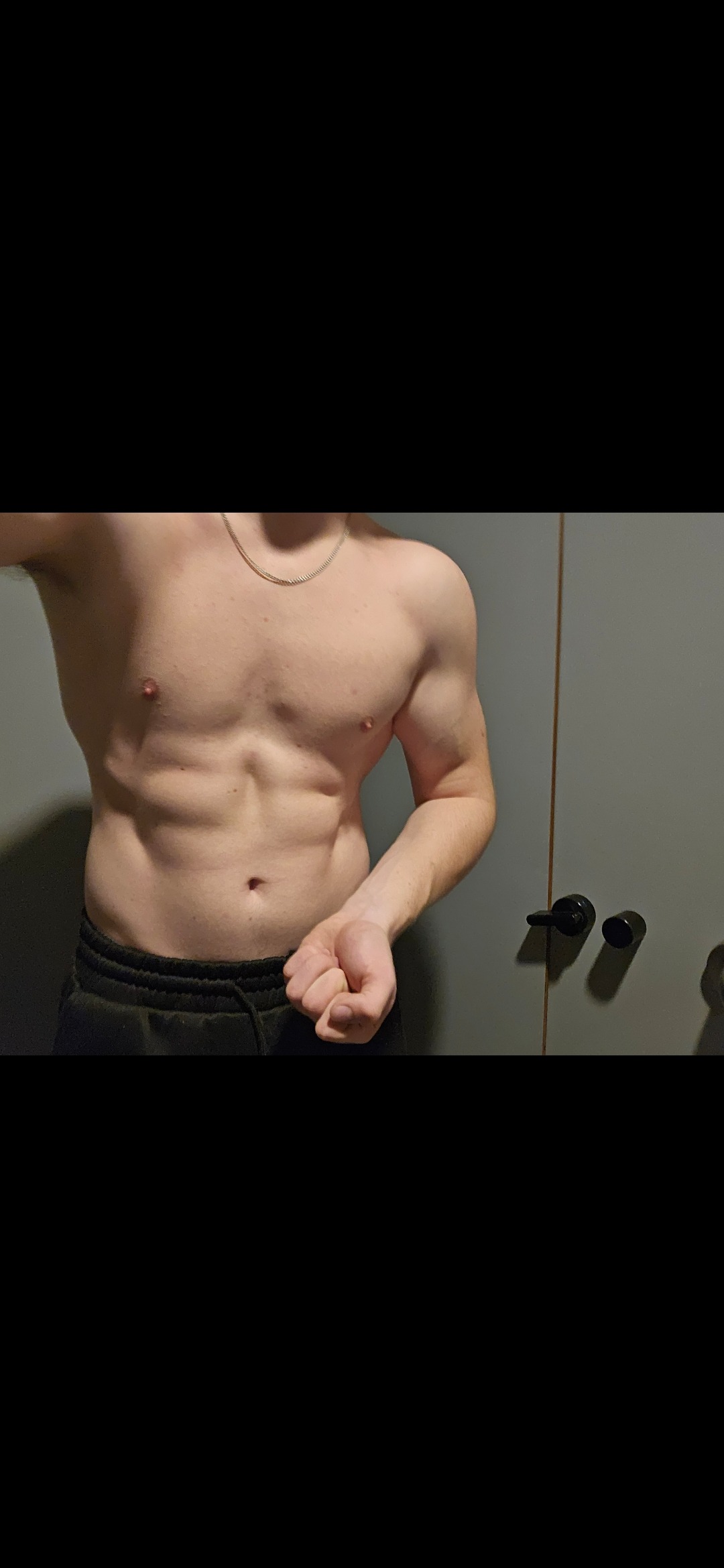 Profil de Janel, 21 ans, Escorte à Préizerdaul