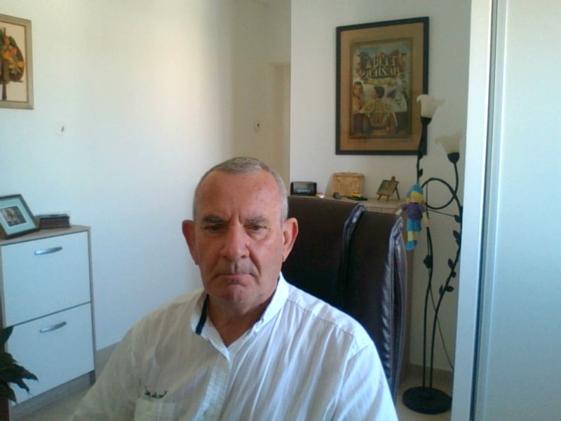 Profil de Nathael, 55 ans, Escorte à Basbellain