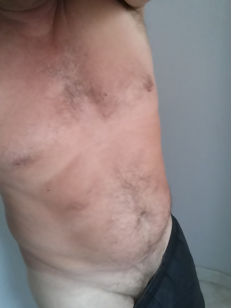 Profil de Helwan, 55 ans, Escorte à Breidfeld