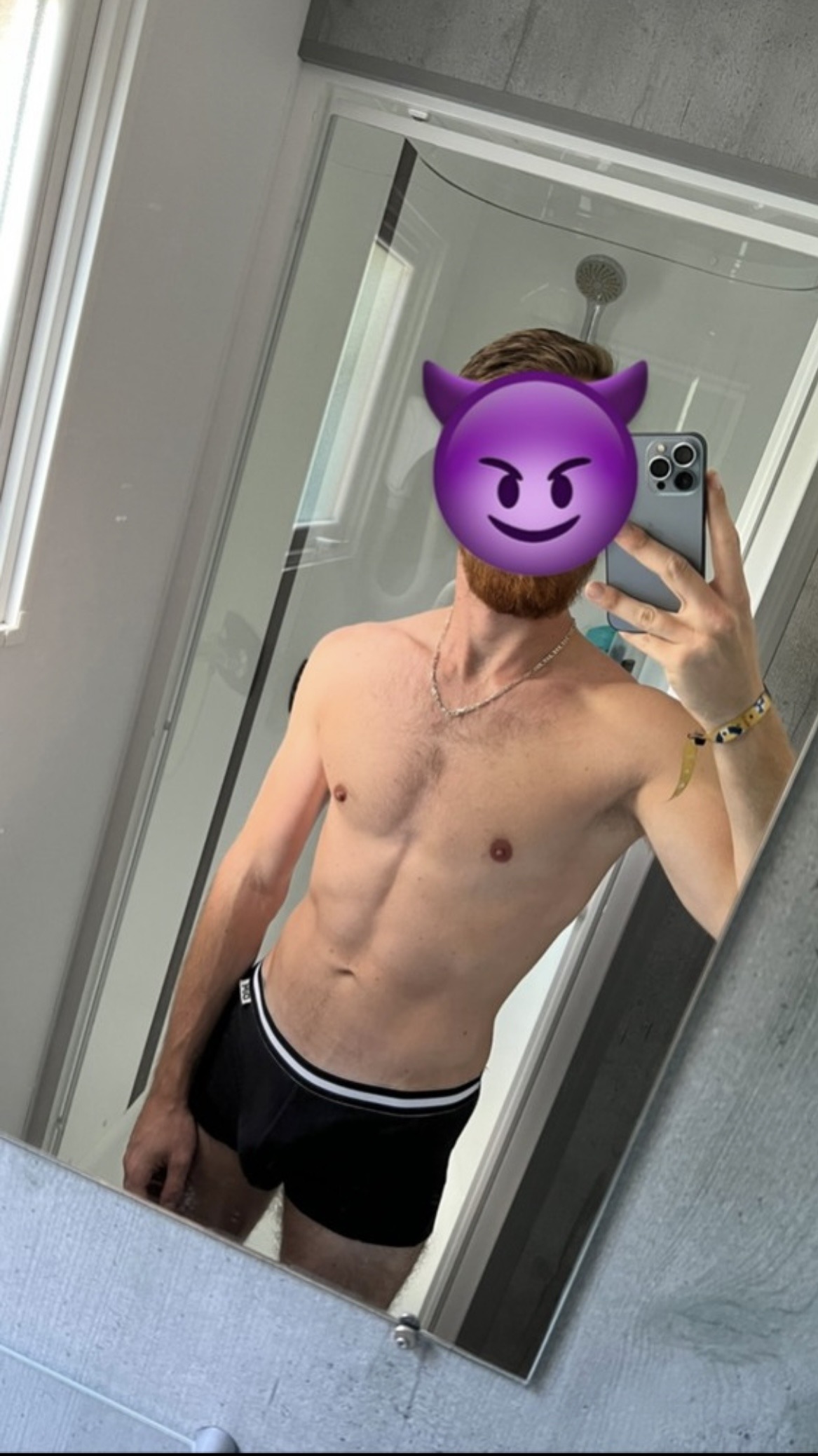 Profil de Khephren, 28 ans, Escorte à Arsdorf